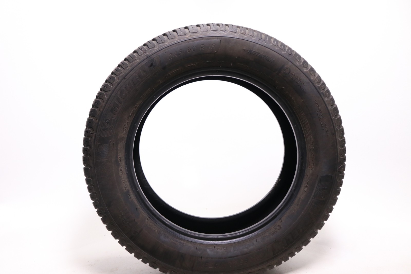 Set of 4 Used 245/60R18 Michelin CrossClimate 2 – 109V – 8.5-9.5/32