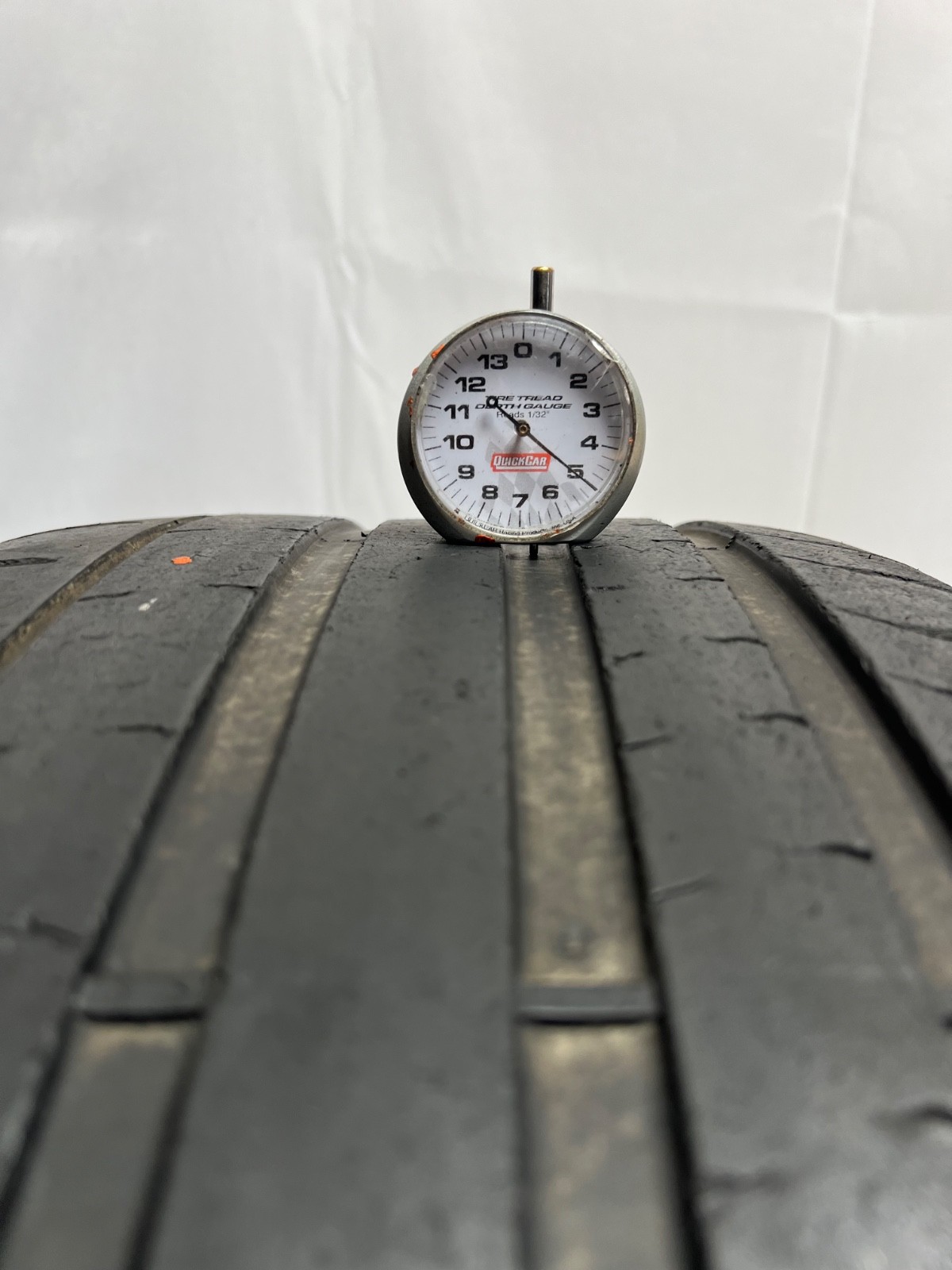 1 – NO REPAIRS 285/35ZR23 XL (107Y) Pirelli P Zero PZ4 (L) Lamborghini – 7160