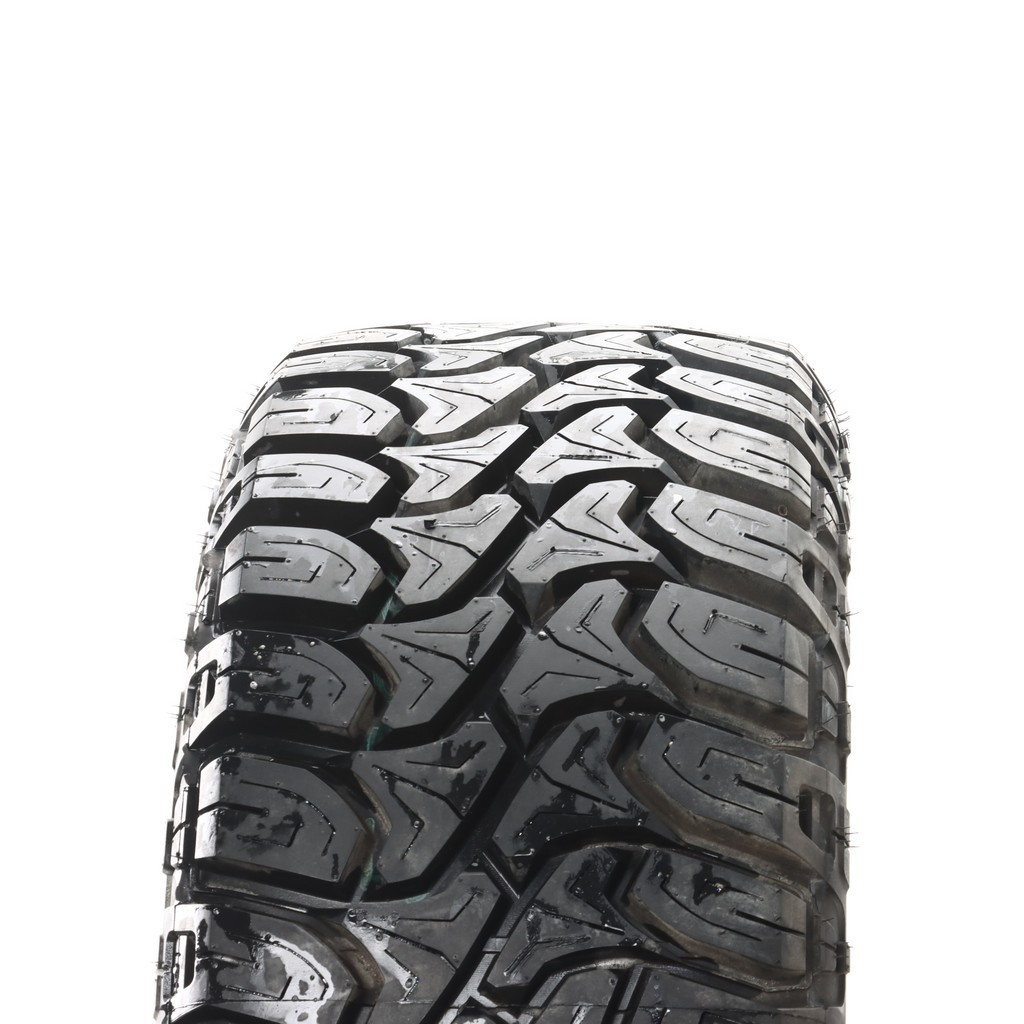 Used LT 305/55R20 Mickey Thompson Baja ATZ Radial 121/118Q – 21/32