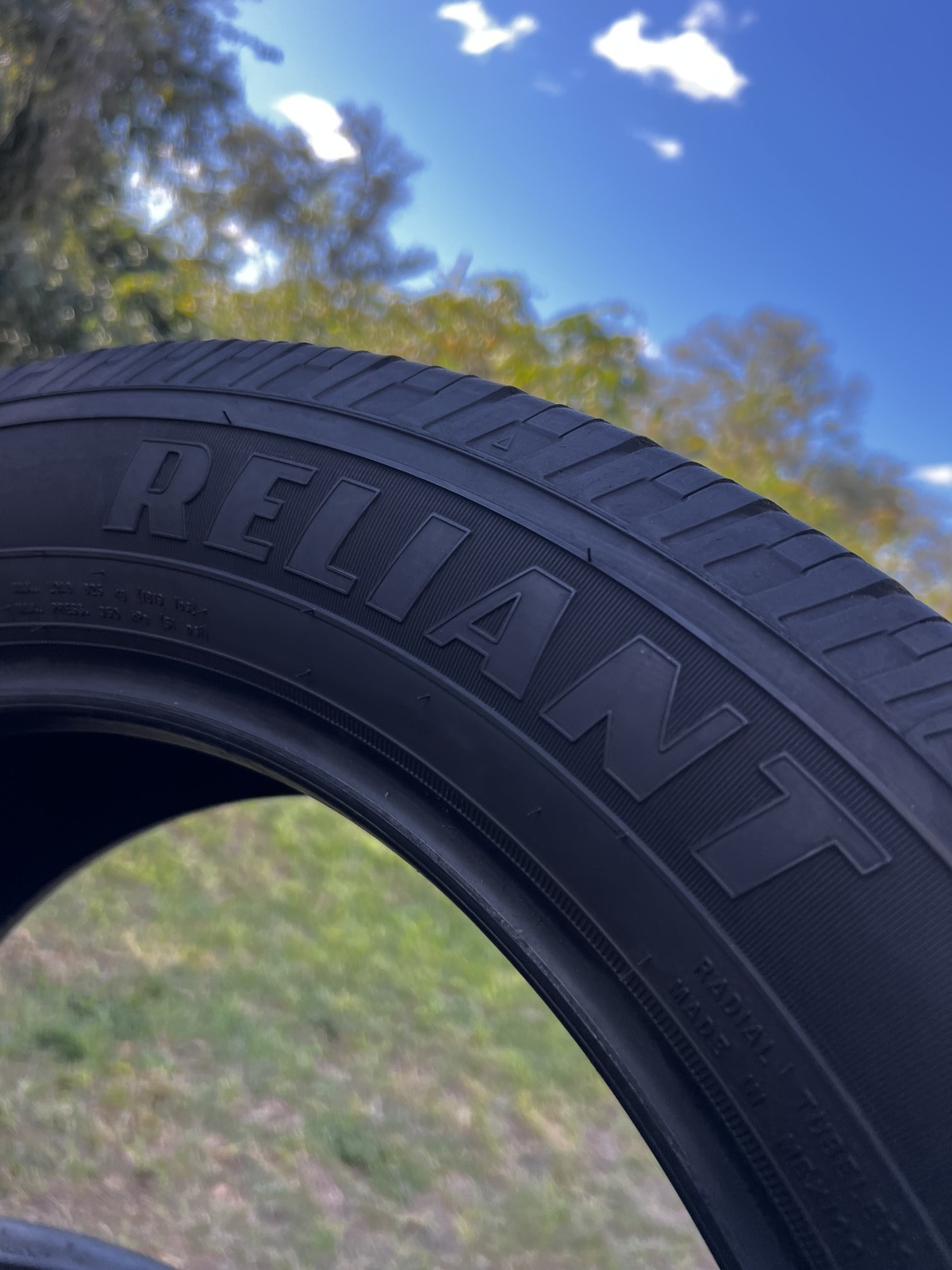 1 Tire Goodyear Reliant All-season 235/55R19 101V DOT.2724 7.75/32 NO Patch