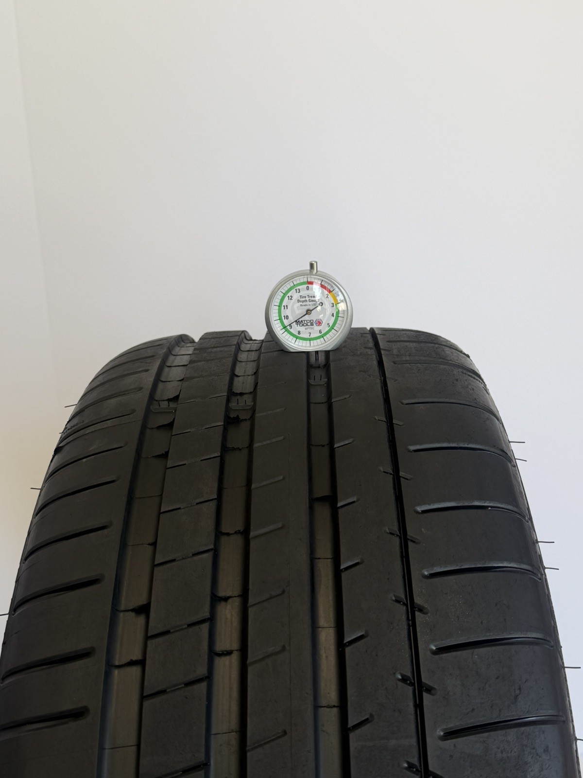 255/35ZR19 96Y Michelin Pilot Super Sport 9.5/32 DOT 0124 2553519