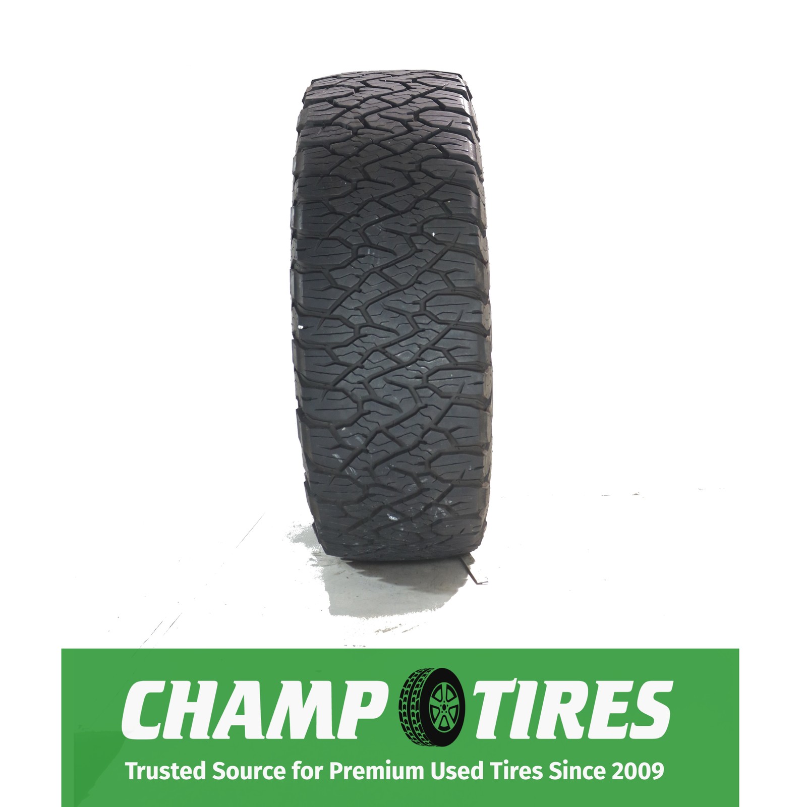P285/65R18 BFGoodrich All-Terrain T/A KO3 OWL 125 S Used 10/32nds