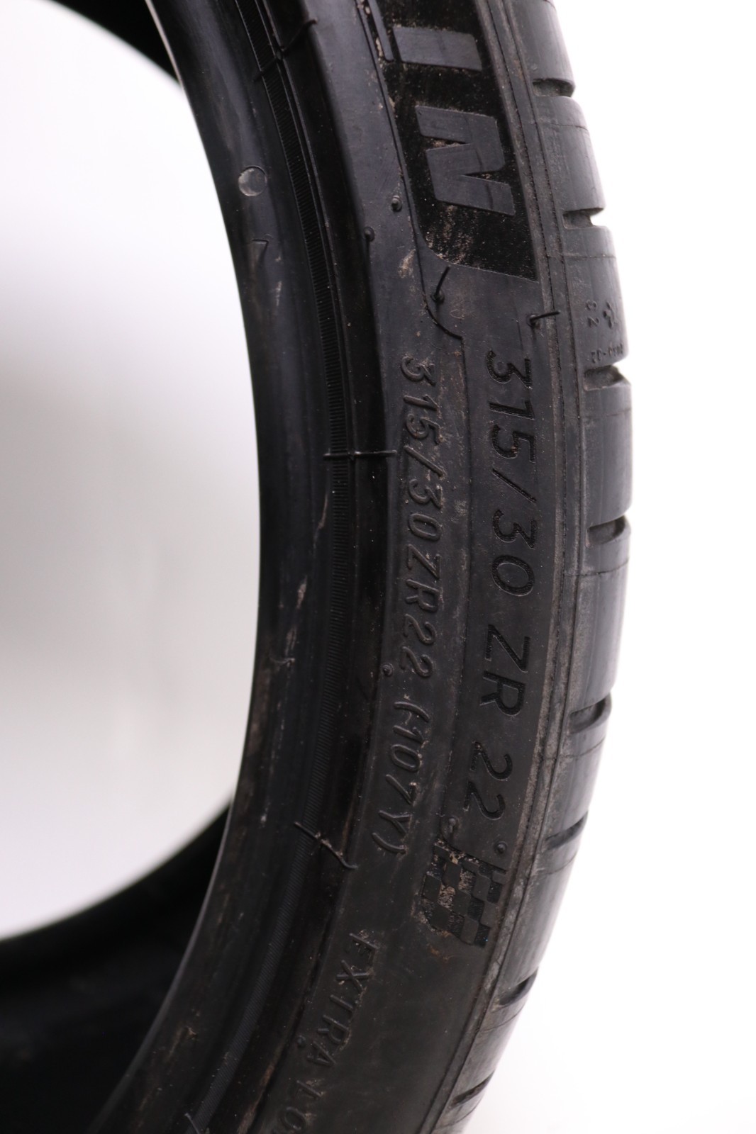 Set of 2 Used 315/30ZR22 Michelin Pilot Sport 4 S NO – 107Y – 8/32