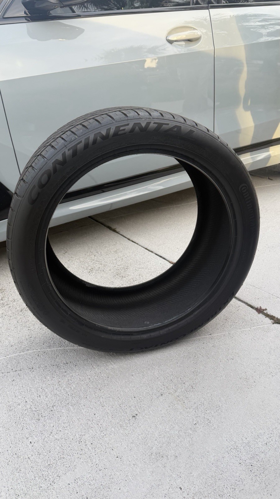 1 Used Continental ExtremeContact DWS 06 Plus 315/35ZR22 315/35/22 3153522 111Y
