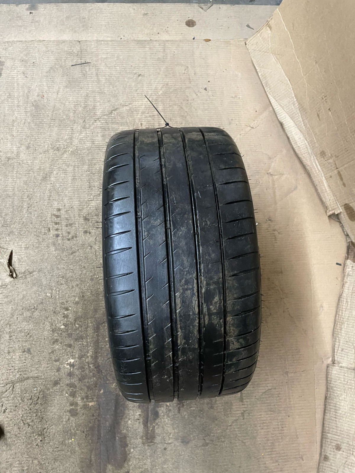 Michelin Pilot Sport 4S 265/30ZR19 93Y Extra Load DOT 6424 Tire