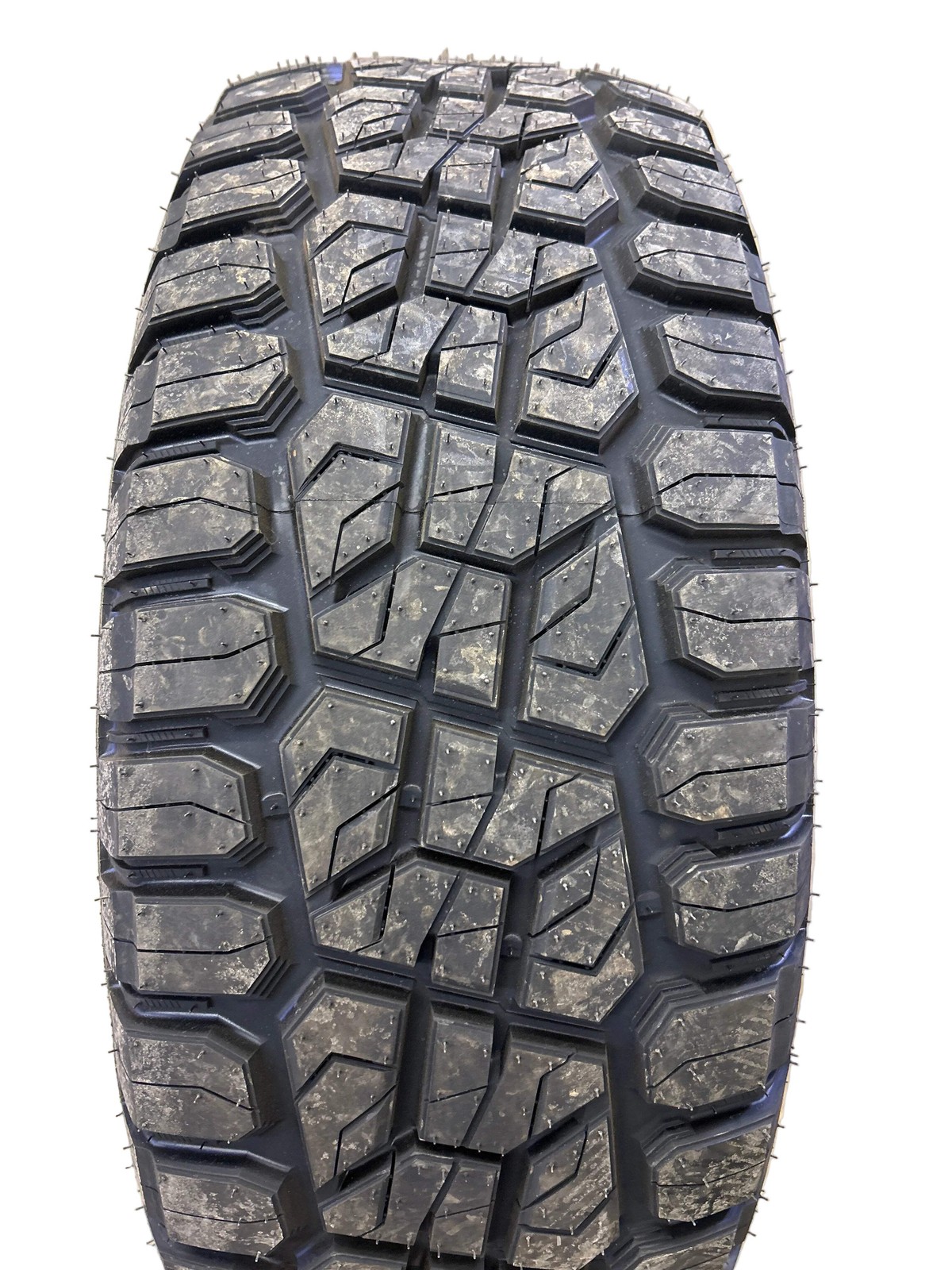 DELINTE DX-20 BANDIT X/T BSW P 225 55 18 102W SL RUGGED TIRE 833679