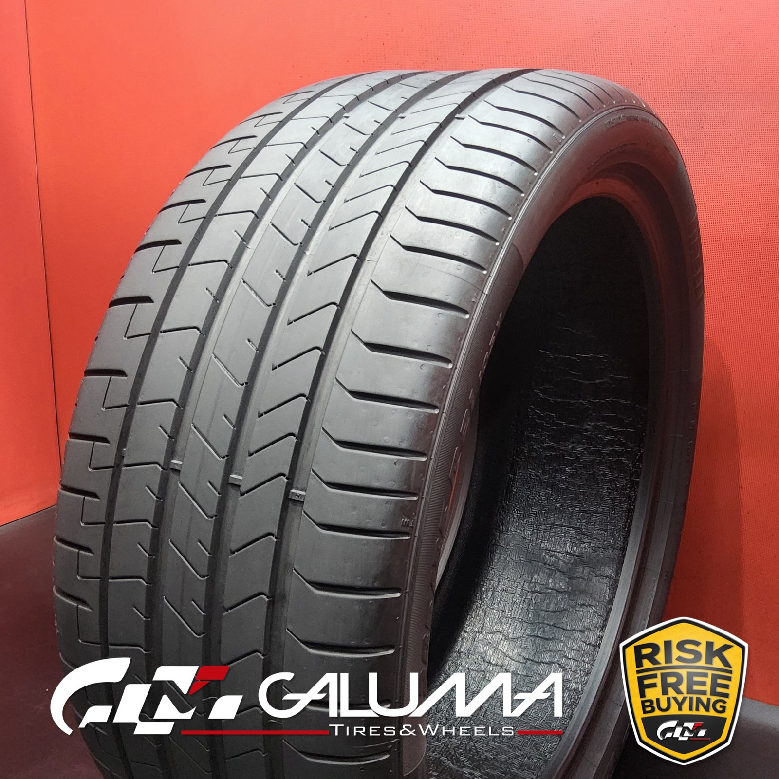 1 (One) Tire LikeNEW Pirelli P Zero PZ4 ★ XL 285/35R21 285/35/21 No Patch #91397