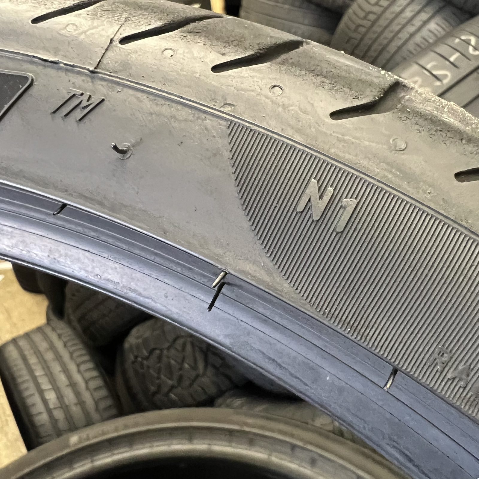 1 Tire Pirelli P Zero N1 245/35ZR20 91Y DOT.1122 No Patch