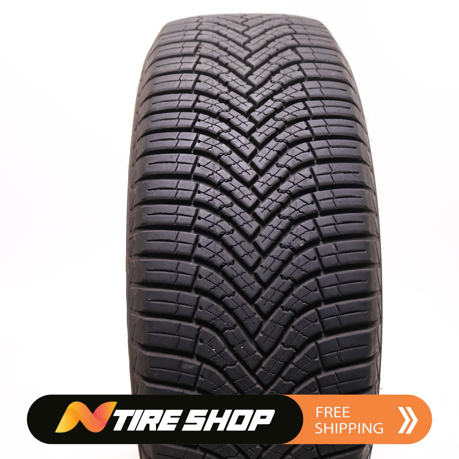 Set of 2 Used 235/60R18 Goodyear Assurance WeatherReady 2 – 107V – 8.5-9.5/32