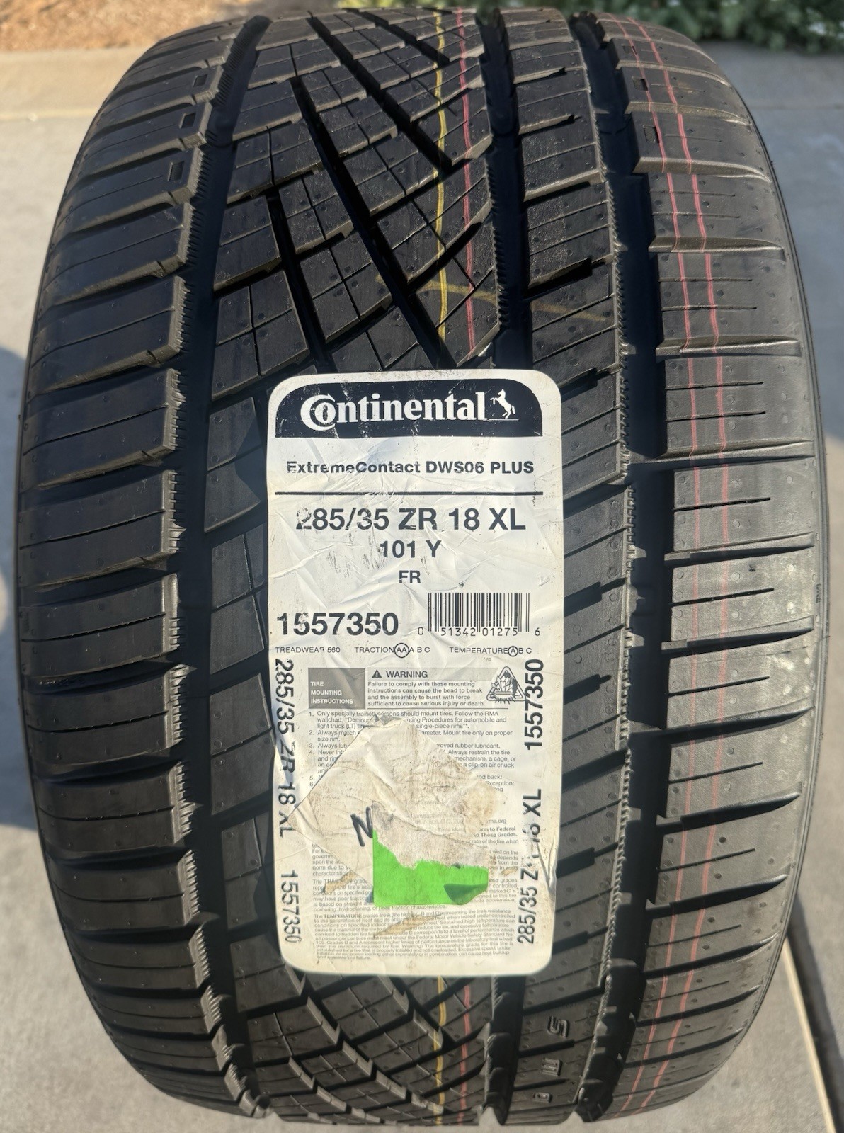 2 BRAND NEW 285/35ZR18 101Y Continental ExtremeContact DWS 06 Plus DWS06+ Tires