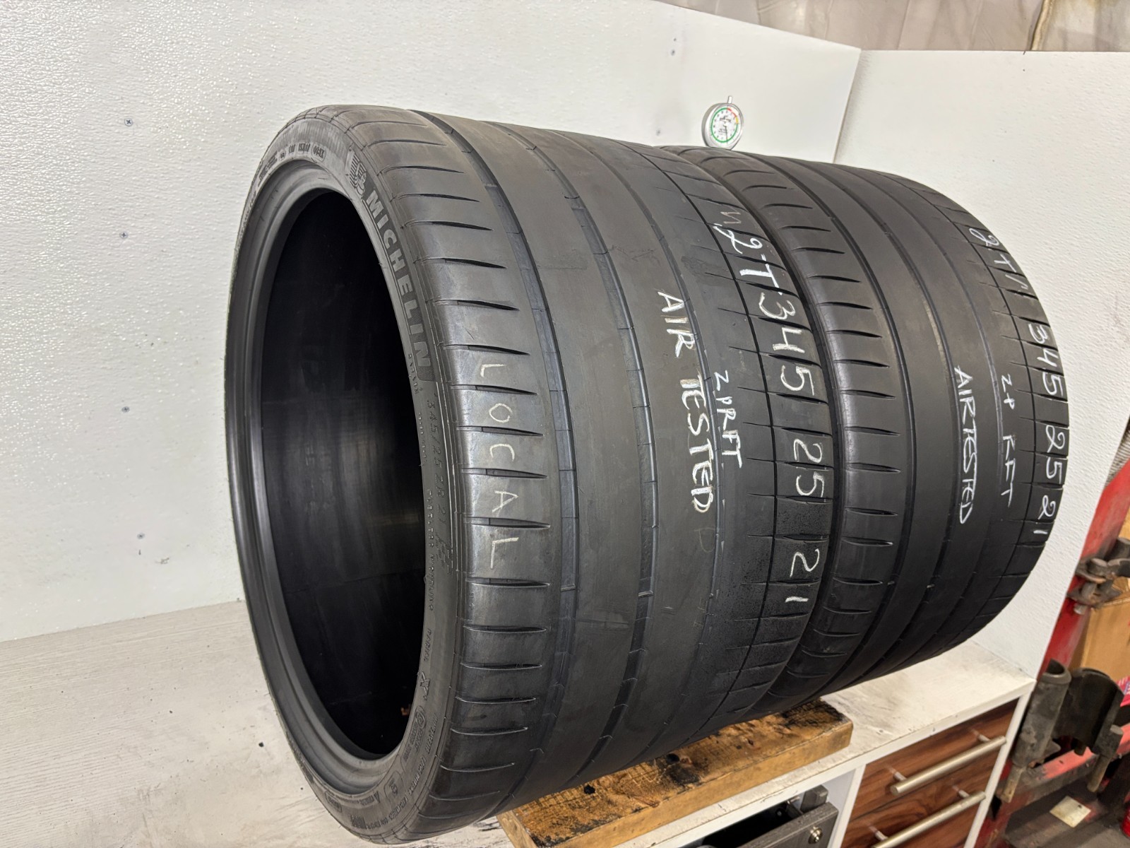 NO SHIPPING ONLY LOCAL PICK UP 2 Tires 345 25 21 Michelin Pilot Sport 4 S ZP RFT