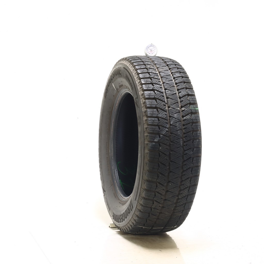 Used 225/65R16 Bridgestone Blizzak WS90 Studless 100T – 11/32