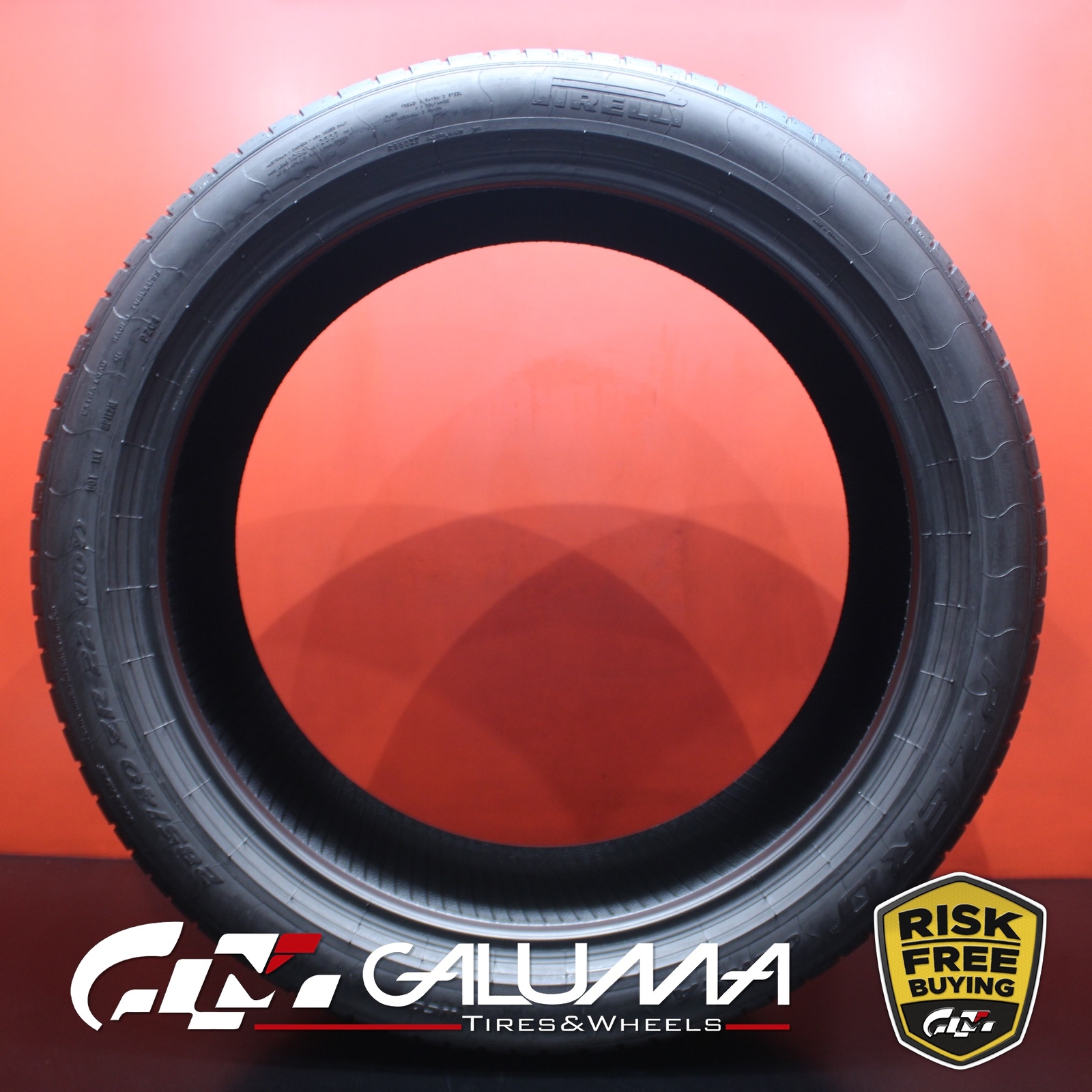 1 (One) Tire LikeNEW Pirelli P Zero CORSA PZC4 285/40ZR22 110Y No Patch #75280