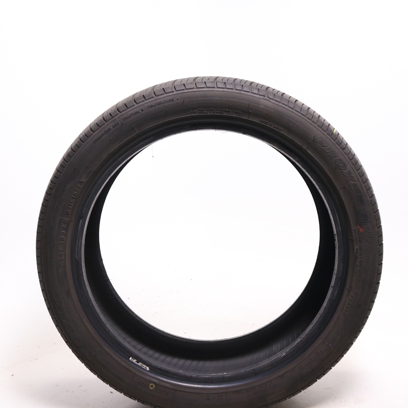 Set of 2 Used 215/45R18 Toyo Proxes A40 – 89V – 8.5/32