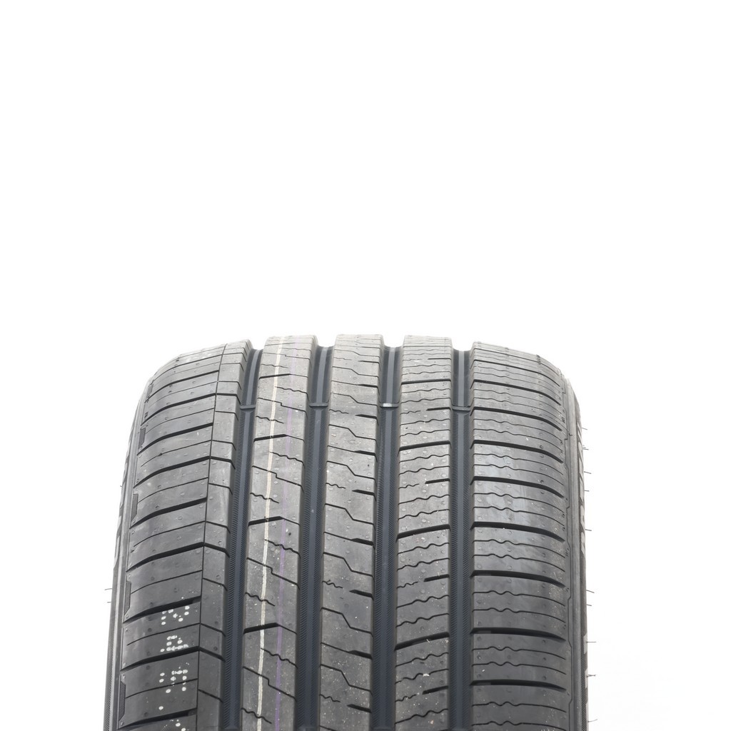 New 245/40ZR19 Doublestar PRTECH DSU10 98W