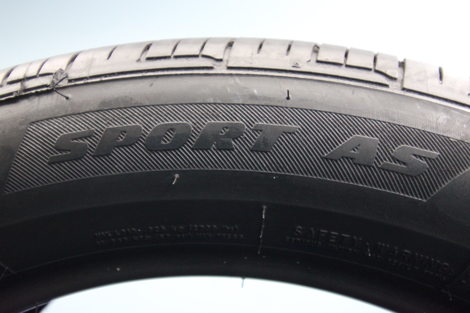 1 Used Bridgestone Dueler H/P Sport A/S RFT RSC 245/50R19 245/50/19 2455019 105H