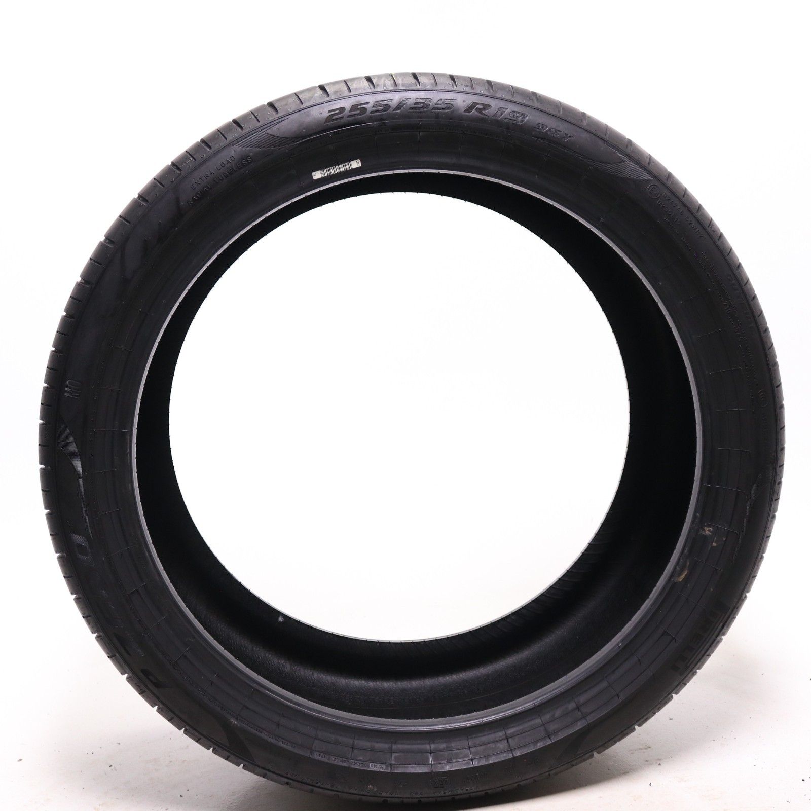 Set of 2 Used 255/35R19 Pirelli P Zero PZ4 MO – 96Y – 7-7.5/32
