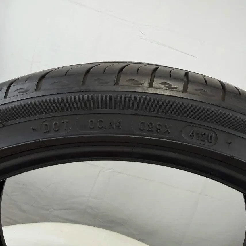 Used 255/35R19 Michelin Primacy Tour A/S 96W 4.5/32 (DOT 20)