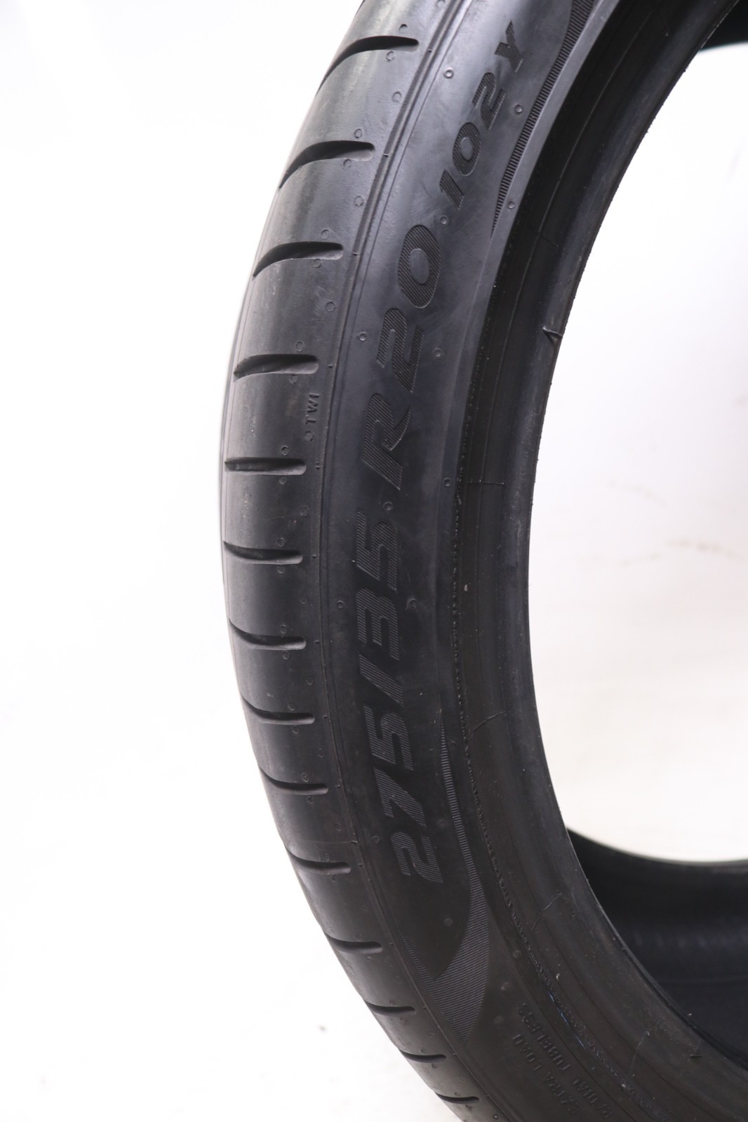 Set of 2 Used 275/35R20 Pirelli P Zero PZ4 Run Flat – 102Y – 6-7/32 No Repairs