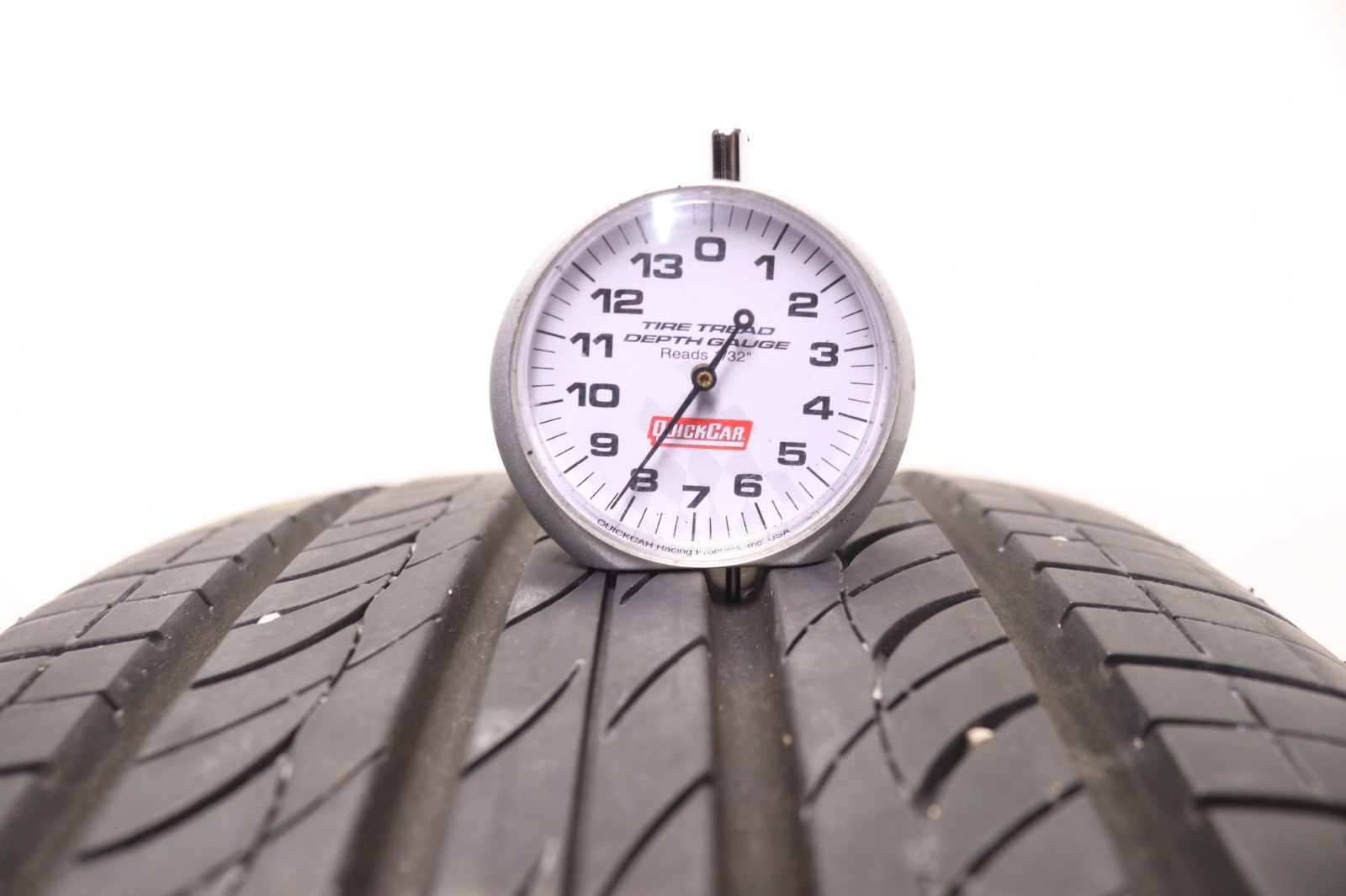 Used 215/45R17 Hankook Optimo H426 – 87H – 8/32 No Repairs
