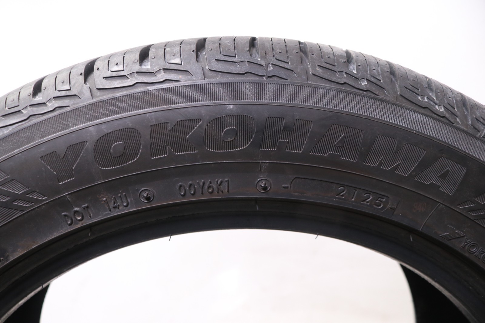Set of 4 Used 225/55R18 Yokohama YK-CTX – 98H – 9-10/32