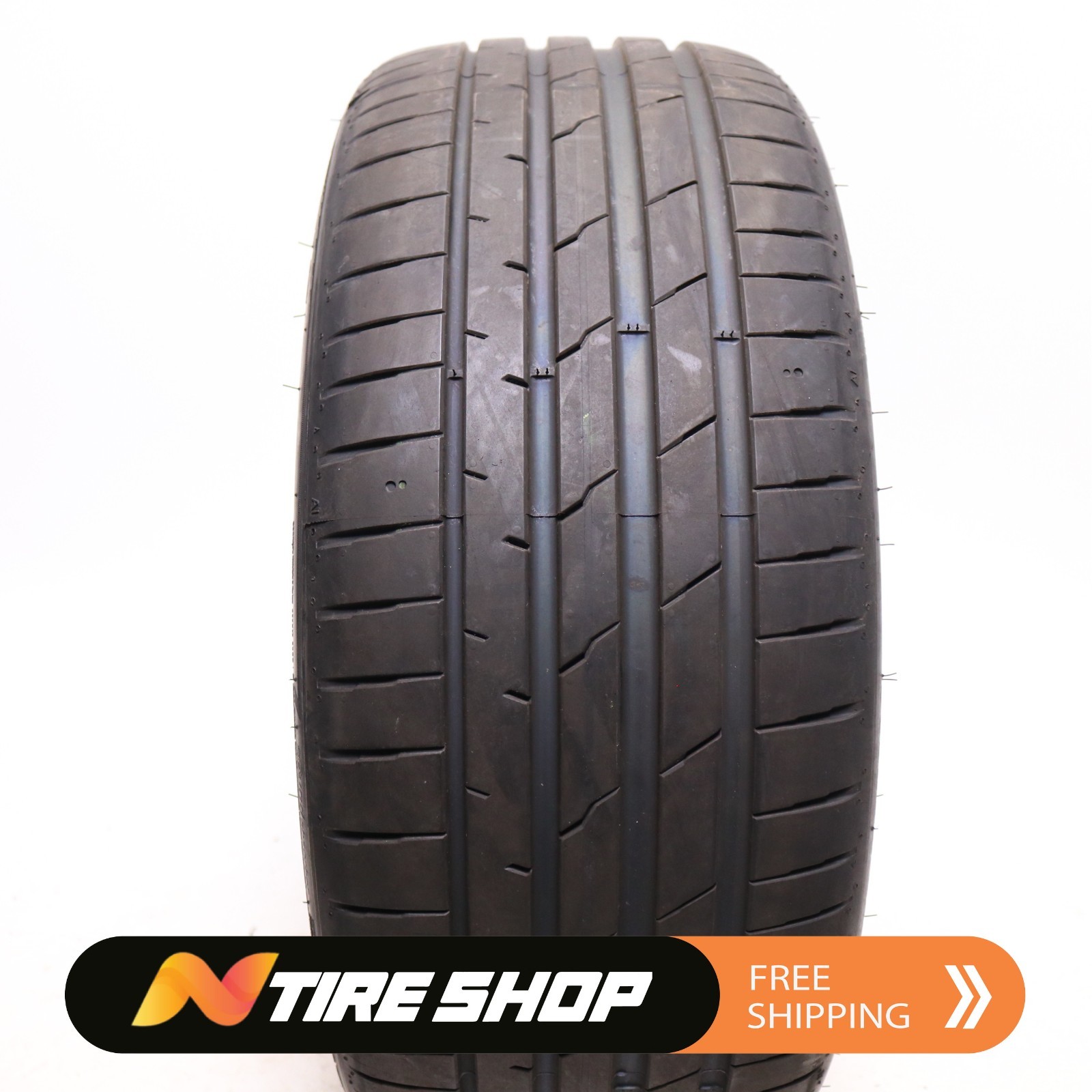 Used 235/35ZR20 Hankook iON Evo IK01 EV Sound Absorber – 92Y – 8/32 No Repairs