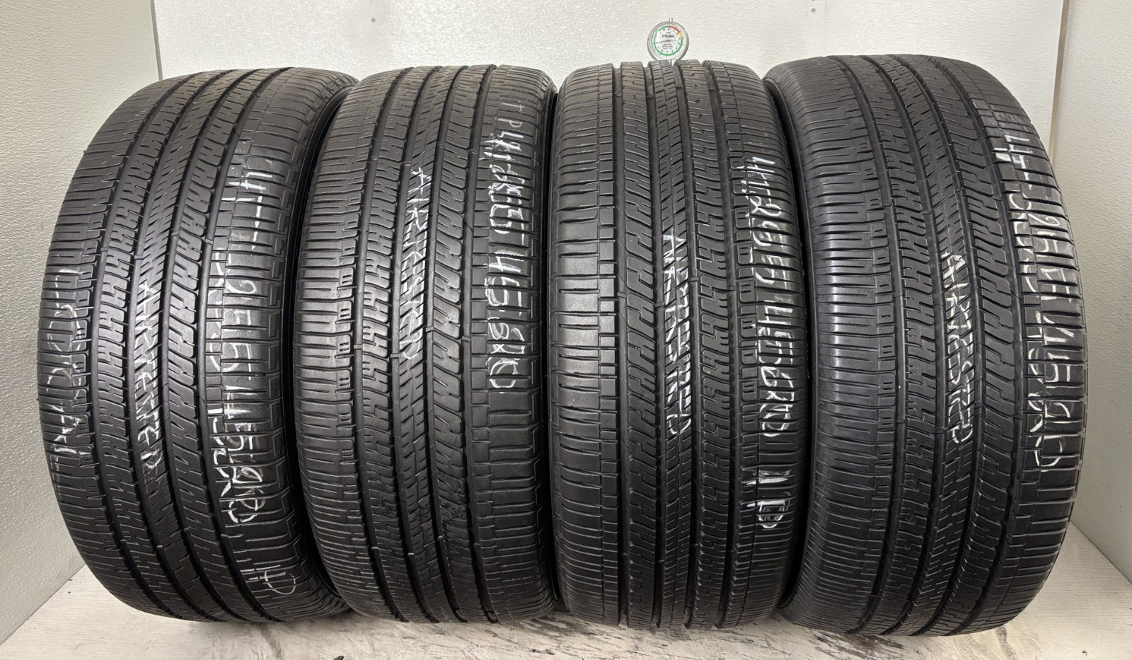 NO SHIPPING ONLY LOCAL PICK UP Set 4 Tires 255 45 20 Goodyear Eagle RS-A