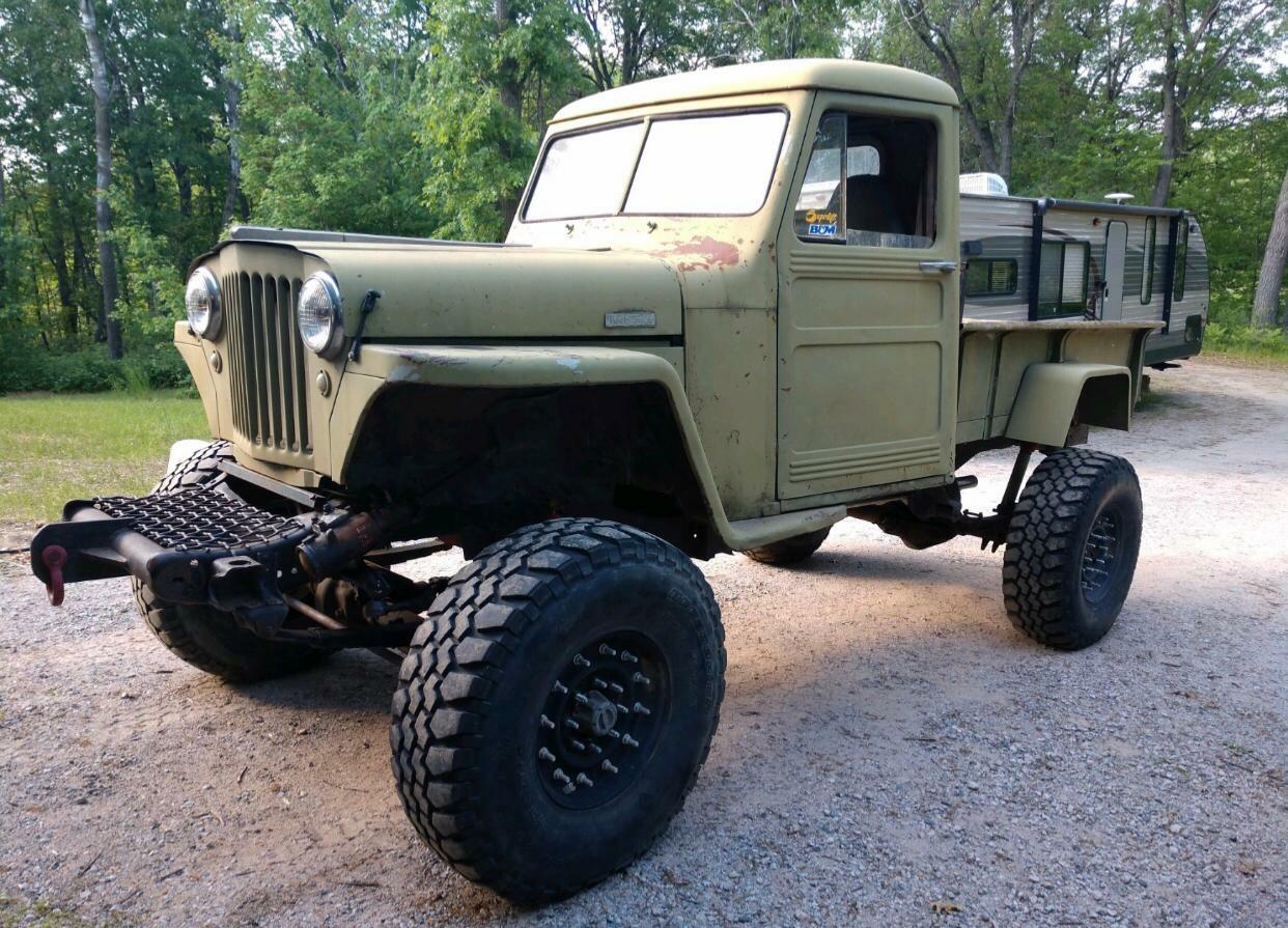 5 MILITARY HUMVEE TIRES 37″ + 8 LUG 12 BOLT RIMS + RUN FLAT INSERTS – 70% TREAD