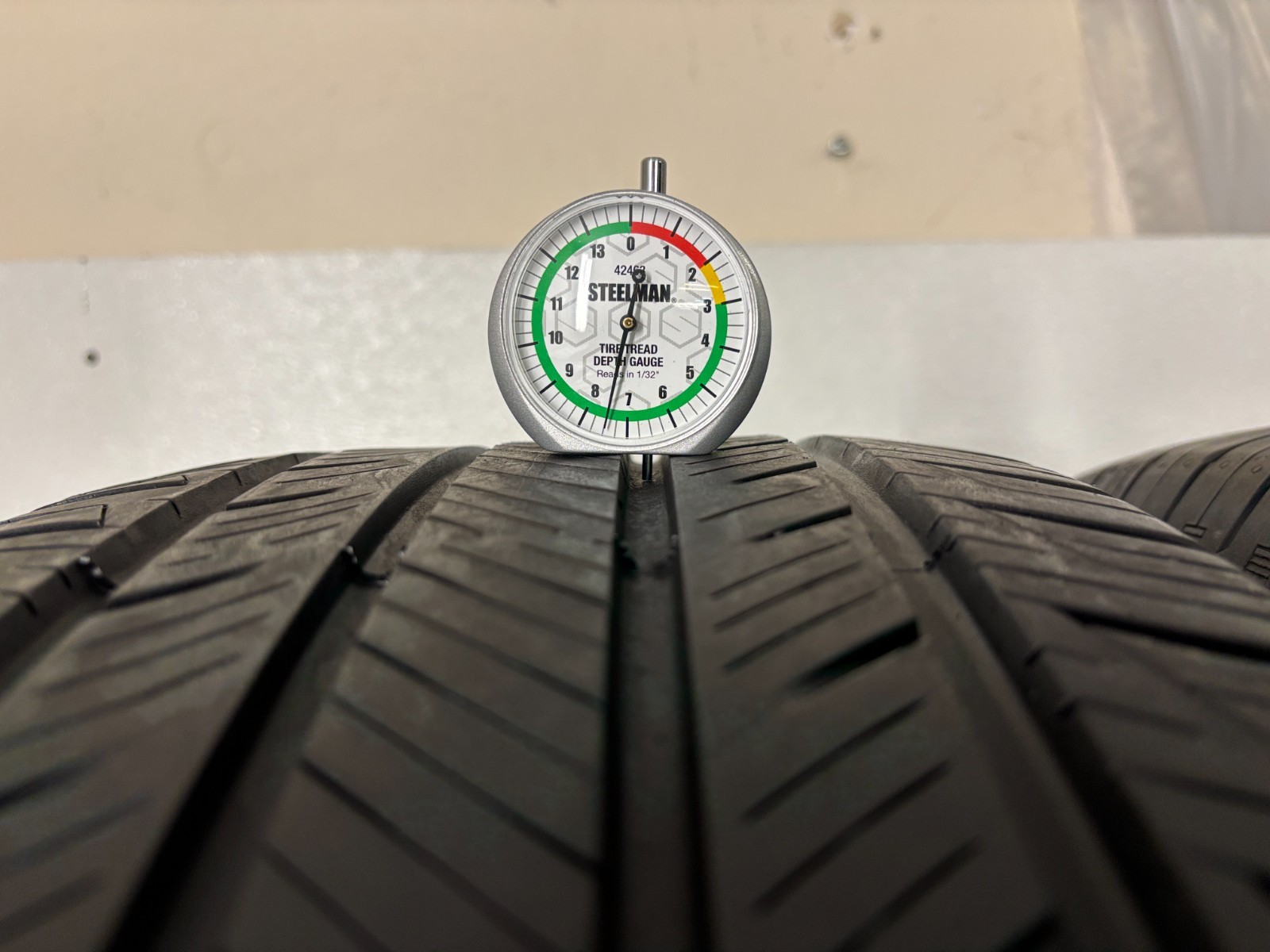 NO SHIPPING ONLY LOCAL PICK UP 2 Tires 255 65 18 Hankook Kinergy GT