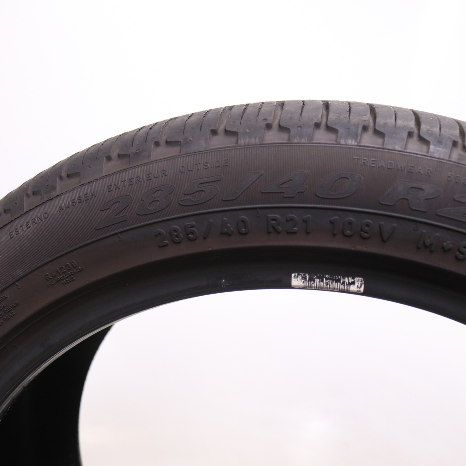 Set of 2 Used 285/40R21 Pirelli Scorpion Verde NO – 109V – 8.5/32