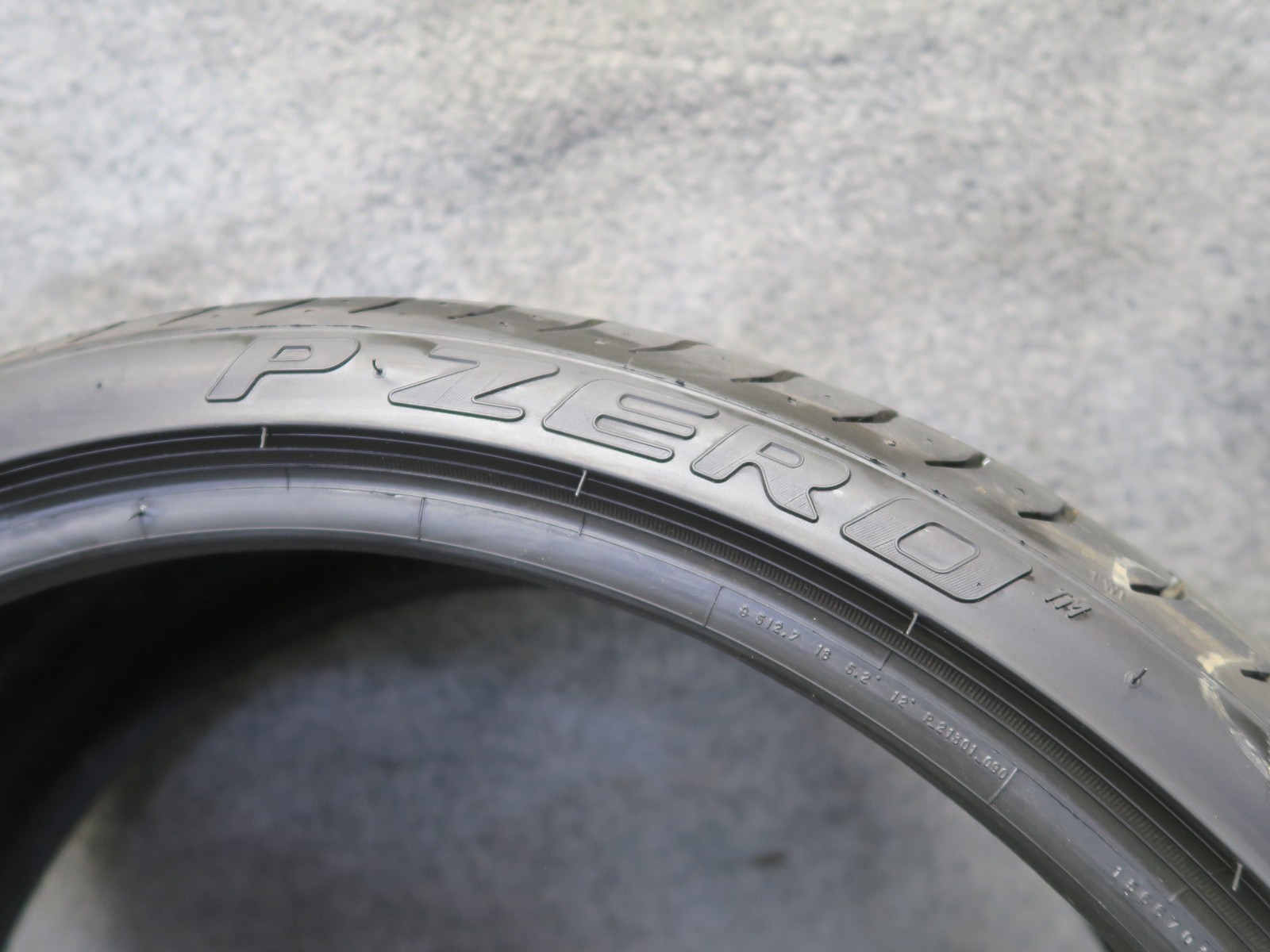 PIRELLI PZERO SUMMER TIRE 255/30 ZR20 92Y 0423 7/32 TREAD