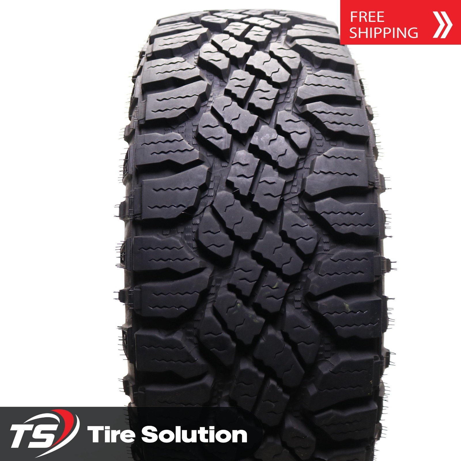 Used LT 285/60R20 Goodyear Wrangler Duratrac – 125/122Q – 17/32