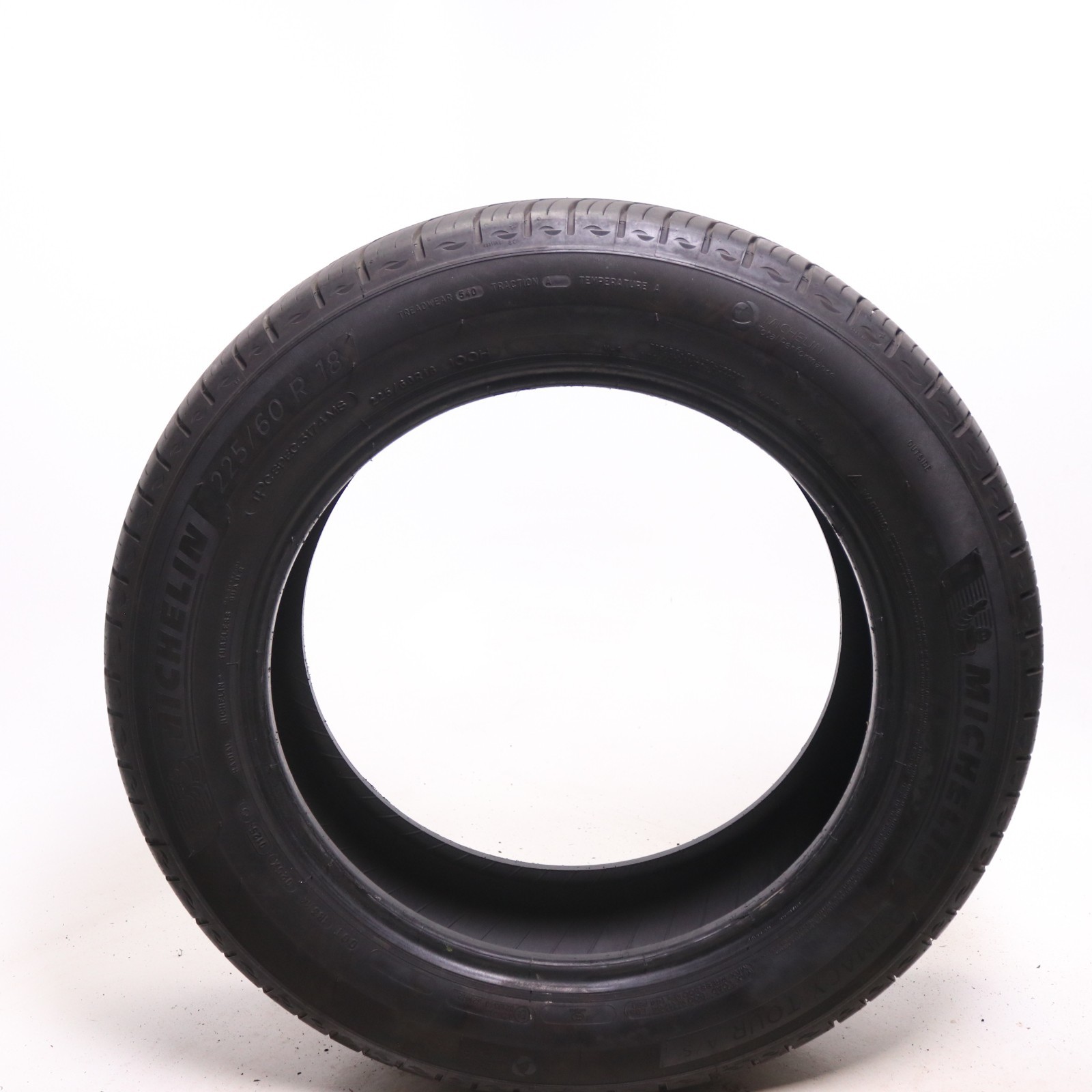 Set of 4 Used 225/60R18 Michelin Primacy Tour A/S – 100H – 7-7.5/32 No Repairs
