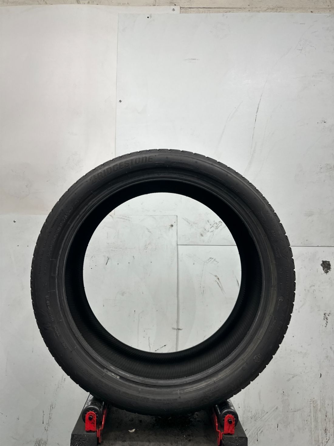 Used P275/35R21 Bridgestone ALENZA 001 RFT 103 Y – 6/32