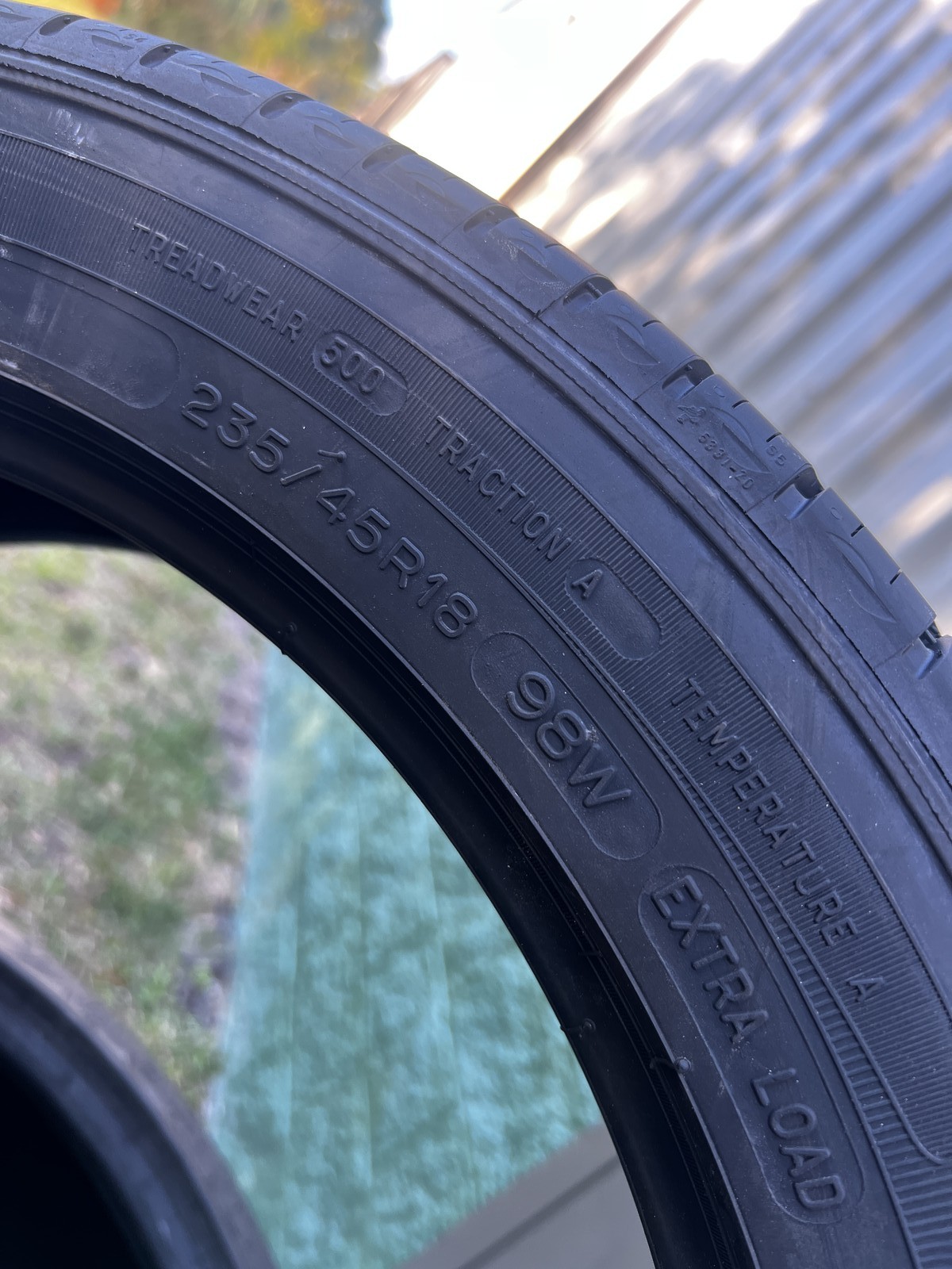 Set Of 2 New Michelin Primacy MXM4 T1 Acoustic 235/45R18 98W DOT.3525 8.5/32