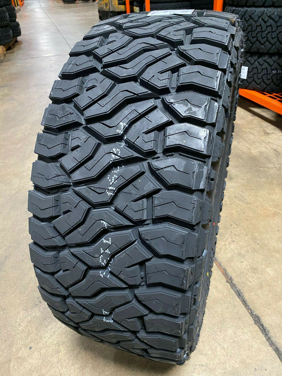 1 NEW 35X14.50R22 F Venom Terra Hunter R/T+ 35 14.50 22 AT/ MT Tires AT 12 ply