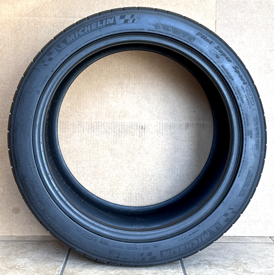 285/35ZR19 99Y Michelin Pilot Super Sport ZP 8/32 DOT 0218 2853519