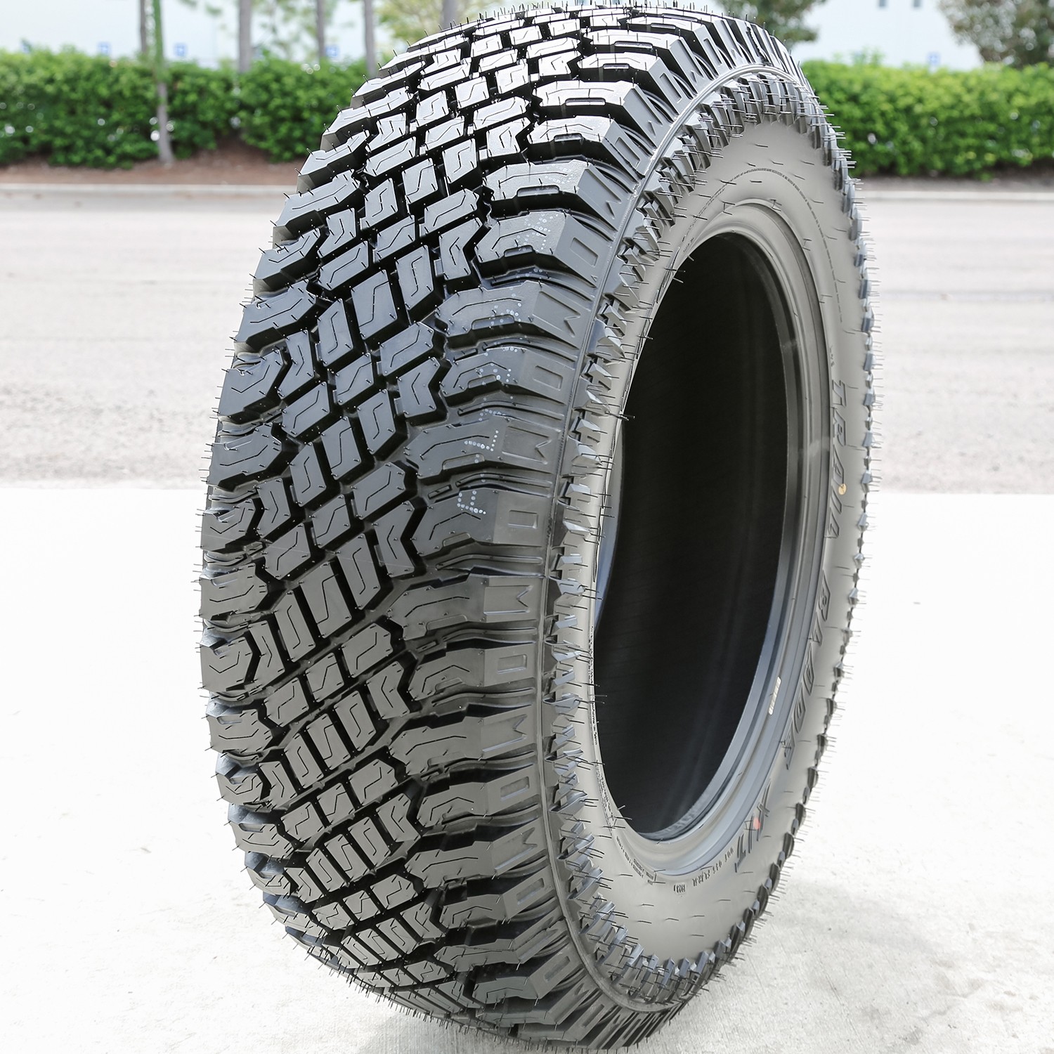 4 Tires Atturo Trail Blade X/T 305/45R22 118H XL XT Extreme Terrain