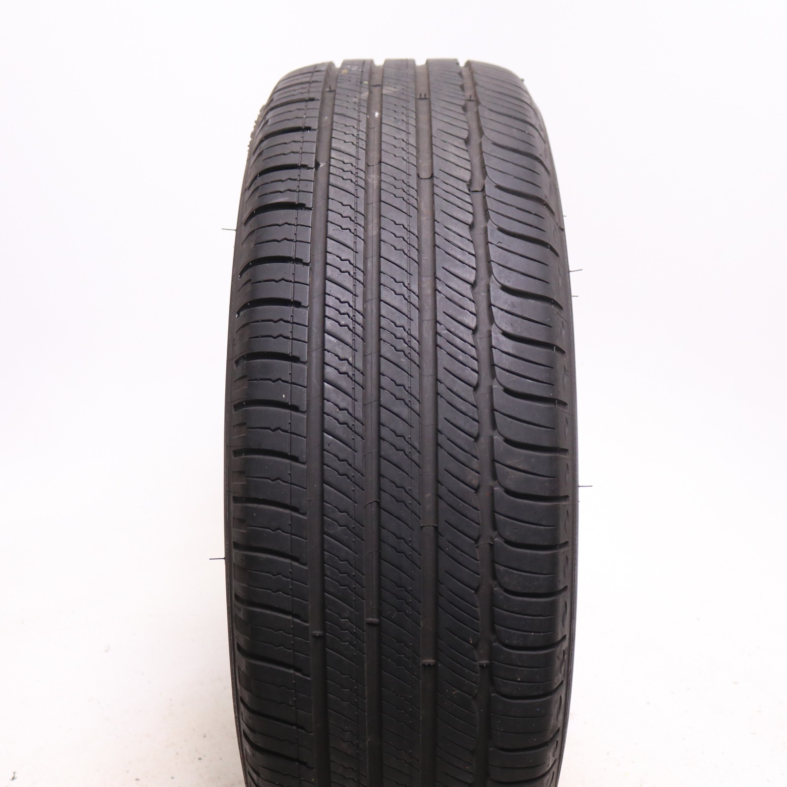 Set of 4 Used 225/60R18 Michelin Primacy Tour A/S – 100H – 7-7.5/32 No Repairs