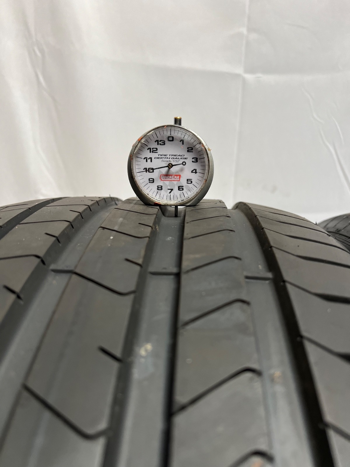 1 – TAKEOFF 275/35ZR20 XL (102Y) Pirelli P Zero PZ4 (*) BMW – 6166 NO REPAIRS