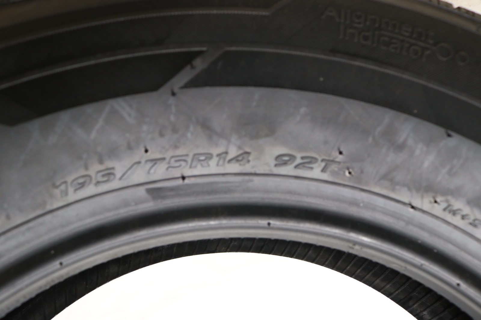 Set of 2 Take Off 195/75R14 Hankook Kinergy ST – 92T – 8.5/32 No Repairs