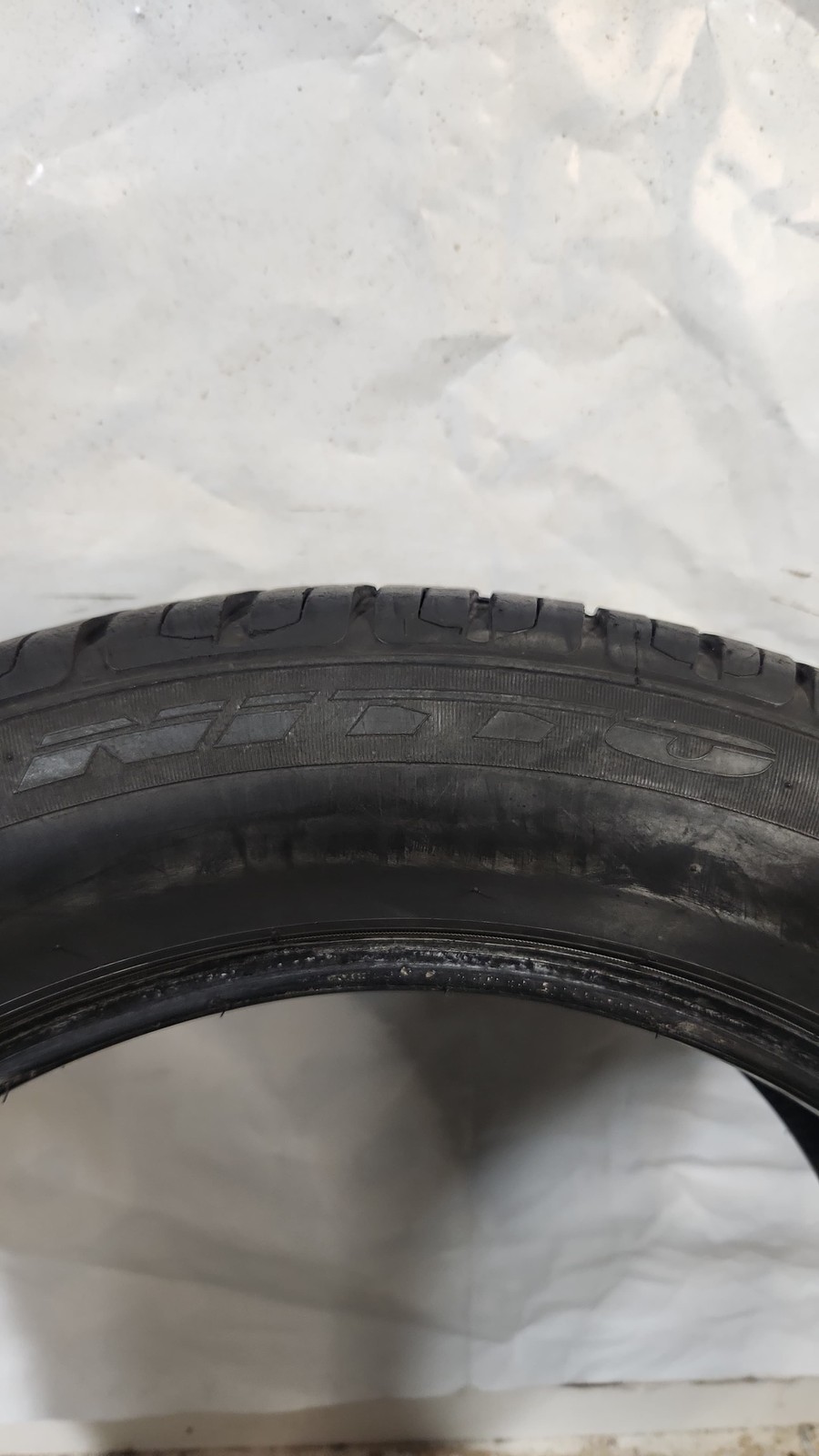 Used Tire – 275/50R20 Nitto NT421Q