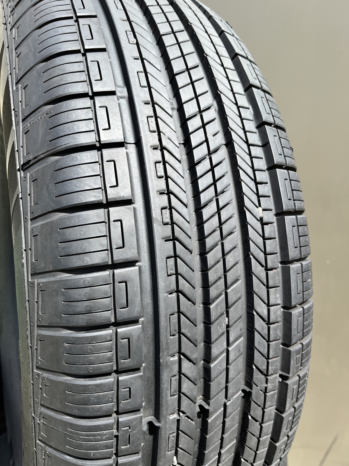 1 New Tire Continental CrossContact RX 255/70R17 112T DOT.3923 12/32