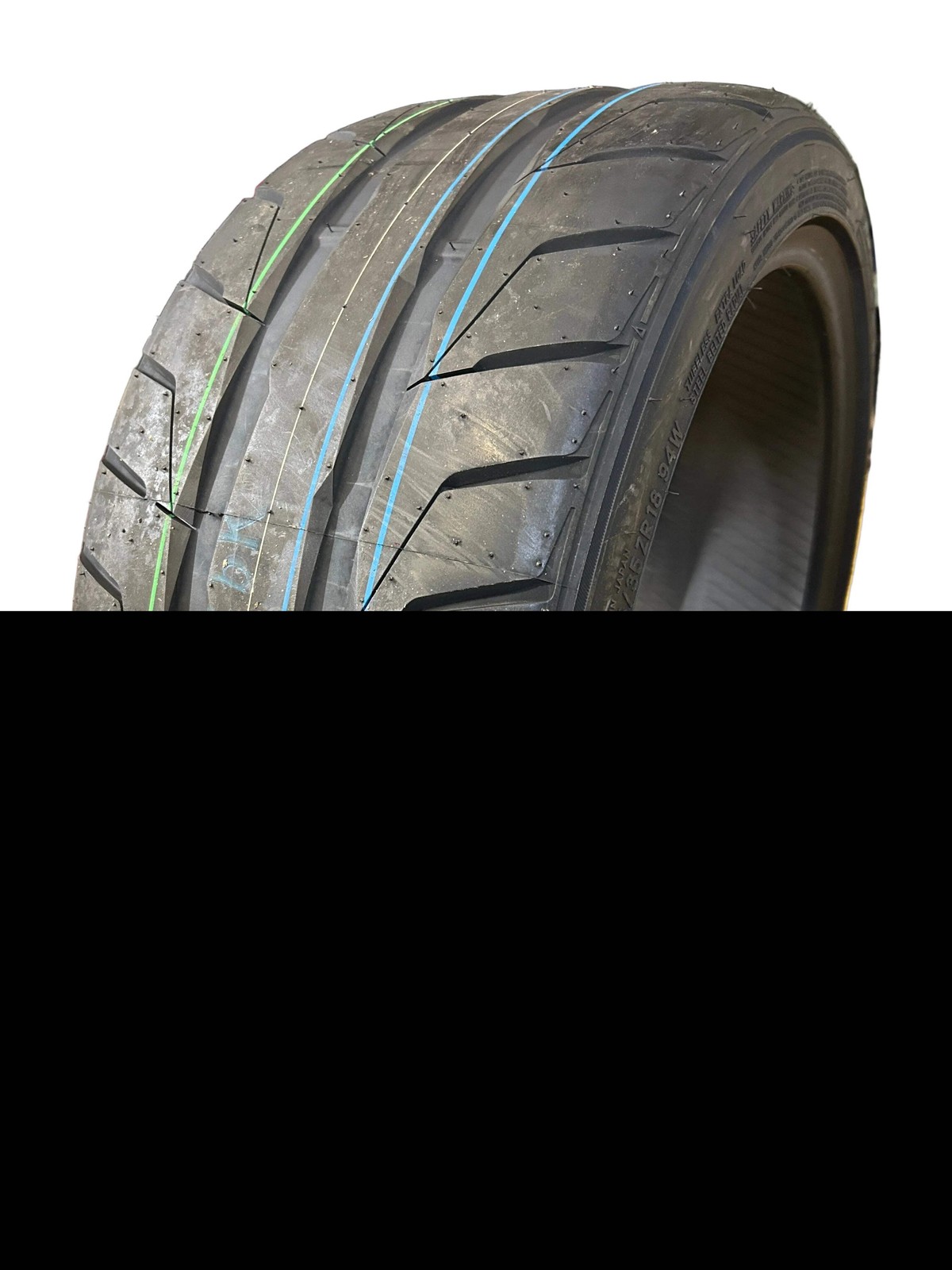 NITTO NT05 BSW P 255 35 18 94W XL PERFORMANCE TIRE 207340