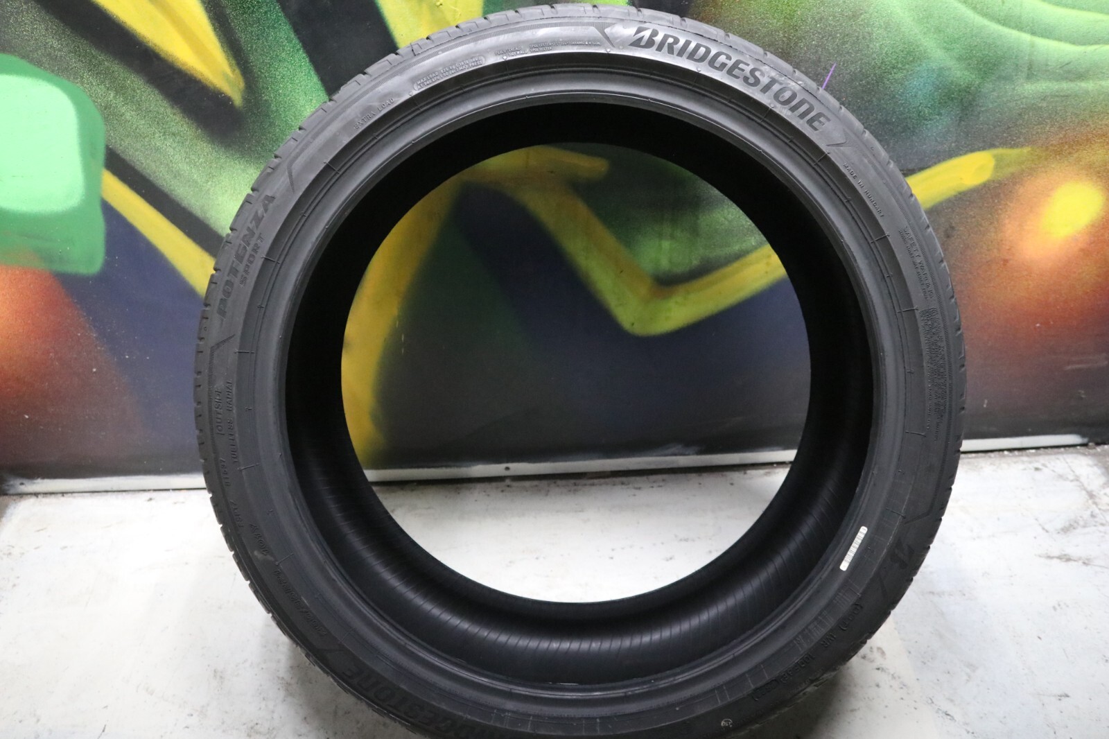Set of 2 New 265/35R21 Bridgestone Potenza Sport – 101Y – 8.5/32