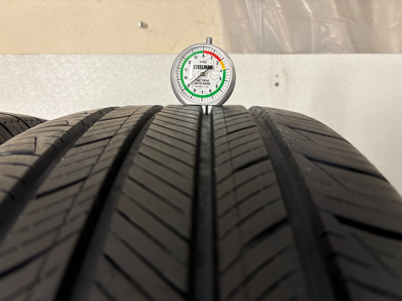 NO SHIPPING ONLY LOCAL PICK UP 2 Tires 255 65 18 Hankook Kinergy GT