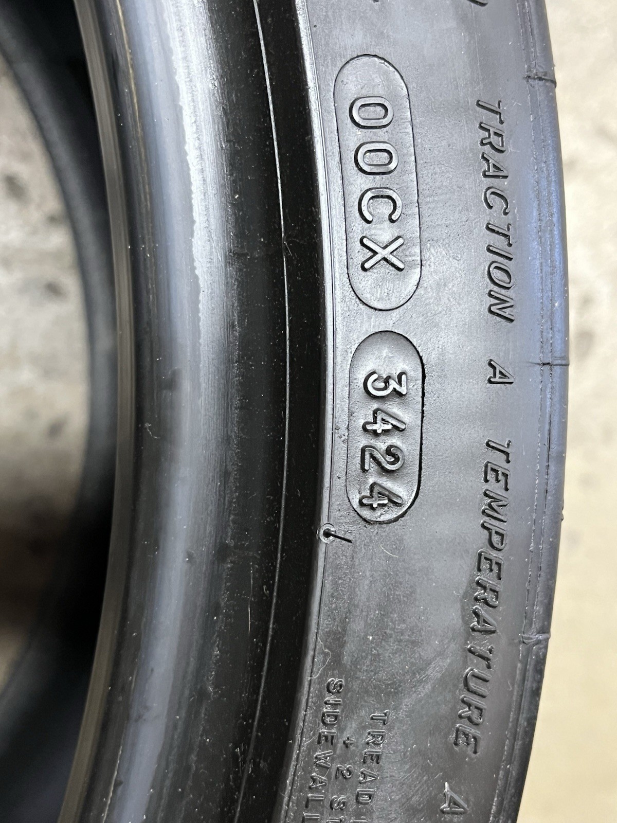 AS-IS Michelin cup 2 tires 275/30ZR20 & 345/25ZR21