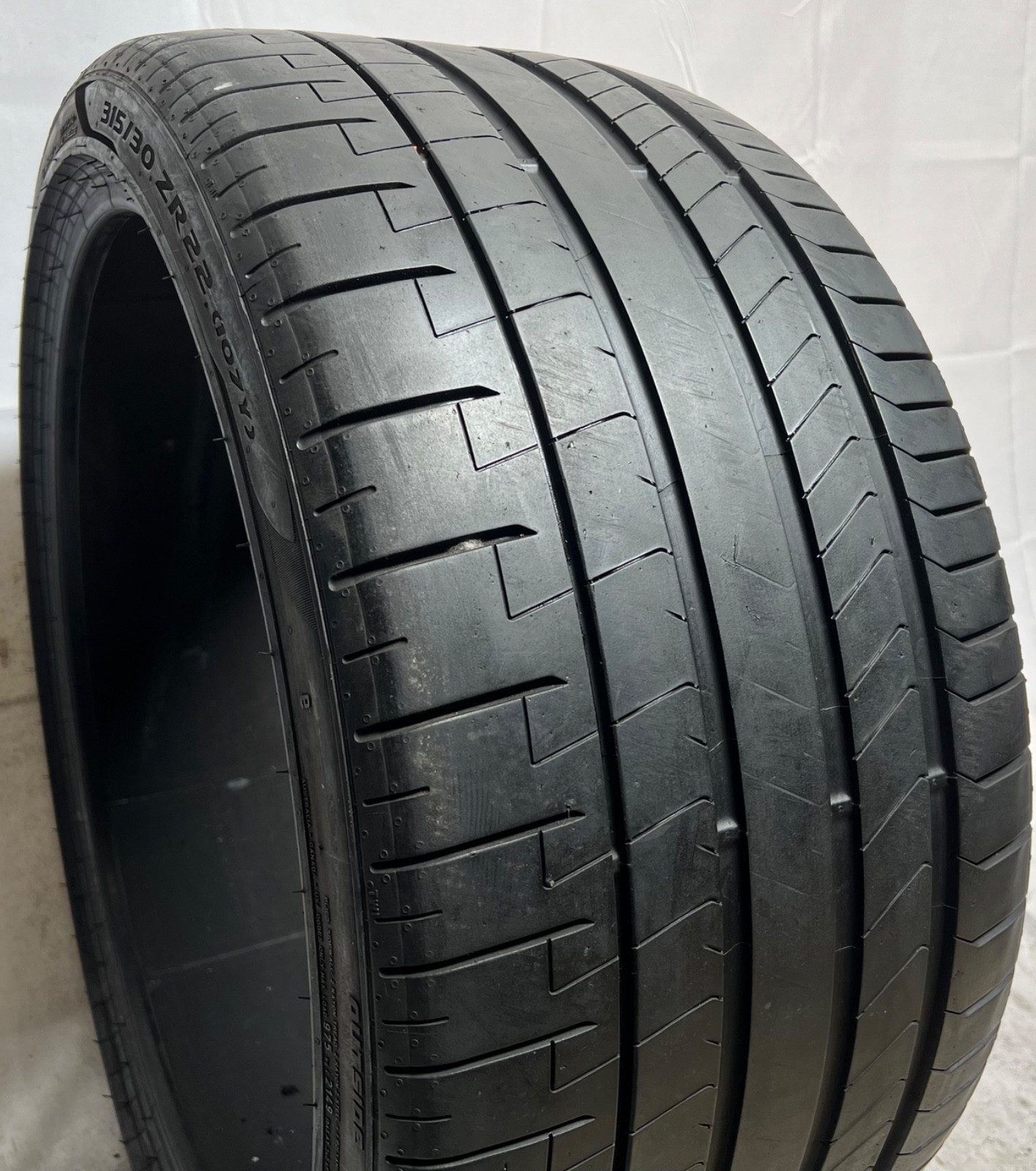 1 – NICE 315/30ZR22 XL (107Y) Pirelli P Zero PZ4 (*) BMW OEM – 4048
