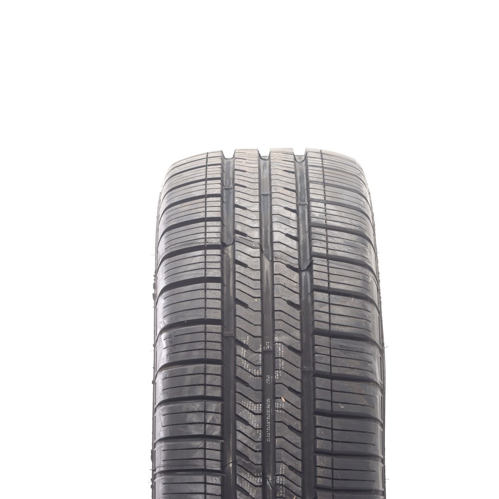 New 205/70R16 Goodyear Eagle LS-2 96T – 11/32