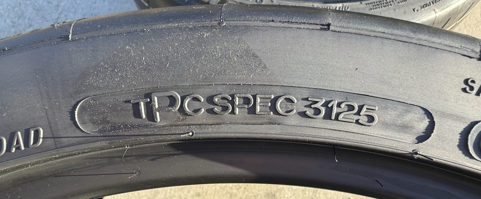 TWO BRAND NEW 345/25ZR21 (104Y) Michelin Pilot Sport Cup 2R ZP C8 Corvette Tires